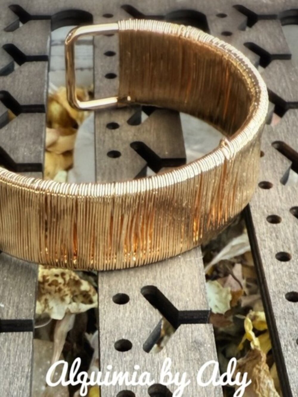 Non‑Tarnish Stainless Steel Gold Bracelet — Ribbed Texture Cuff  Design